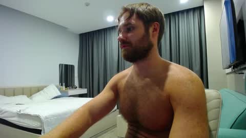 Lorenz online show from 05-06-26, 04:56