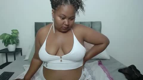 lorena online show from 01-07-25, 01:28