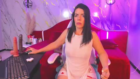 lorena online show from 09-12-25, 02:33