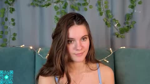 Chloe for Fan BlackHole online show from 10-06-25, 07:22