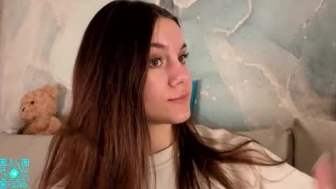 Chloe for Fan BlackHole online show from 05-07-26, 06:24