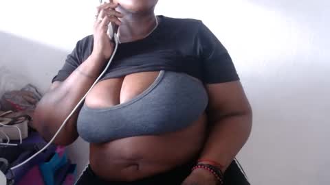 loretybighot online show from 12-06-24, 08:18