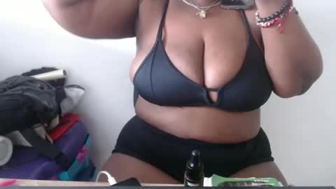 loretybighot online show from 12-28-24, 02:10