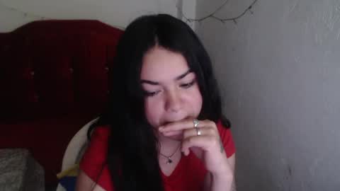 Snapshot of loriiiany chatting on 03-27-26, 08:26 loriiiany online show from 03-27-26, 08:26