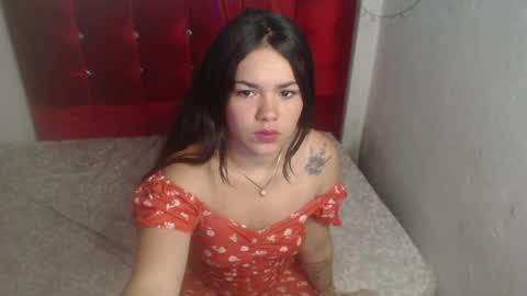 Snapshot of loriiiany chatting on 04-04-26, 03:38 loriiiany online show from 04-04-26, 03:38