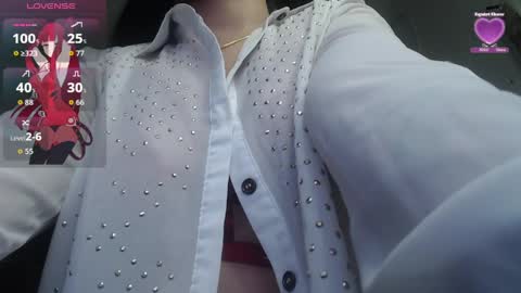 Snapshot of loriiiany chatting on 04-16-26, 03:29 loriiiany online show from 04-16-26, 03:29