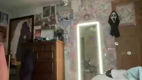 Lorelai Kane online show from 10-10-25, 11:48