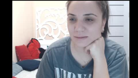 LorraGrey online show from 12-10-24, 05:50