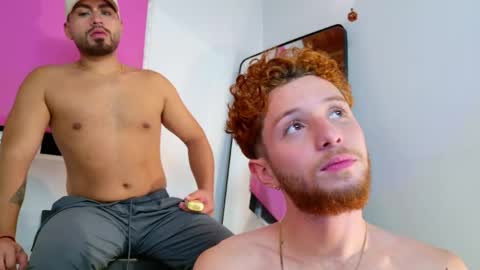Snapshot of los_juanes chatting on 04-21-26, 03:46 JUAN JUAN online show from 04-21-26, 03:46