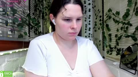 Snapshot of lost_charming chatting on 02-02-25, 10:49 Alisa My darlings online show from 02-02-25, 10:49