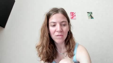 Snapshot of lost_moon chatting on 03-14-26, 08:42 lost_moon online show from 03-14-26, 08:42