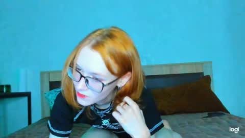 Snapshot of lostineden chatting on 05-29-26, 06:17 Eden online show from 05-29-26, 06:17
