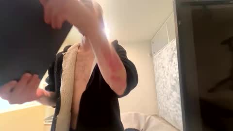 Snapshot of lostpuppyboy chatting on 02-20-26, 10:21 lostpuppyboy online show from 02-20-26, 10:21