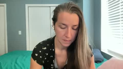 lothlori online show from 05-05-26, 07:11