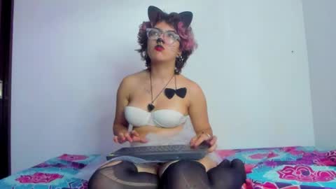 lotto_bloom online show from 10-31-25, 09:16