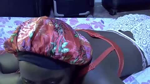 Snapshot of lotty_lavilla chatting on 10-26-25, 06:58 lotty_lavilla online show from 10-26-25, 06:58