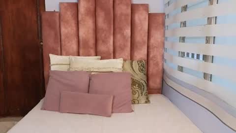  Lou Rosse  online show from 03-08-25, 08:03