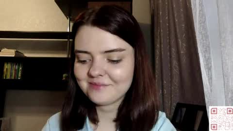 Snapshot of loudeguise chatting on 05-16-26, 09:06 Esma online show from 05-16-26, 09:06