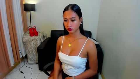 Kylie online show from 02-11-25, 03:08