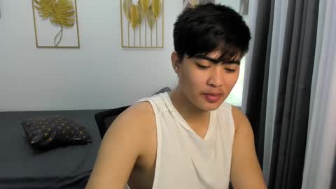 Kylie online show from 02-21-25, 04:18