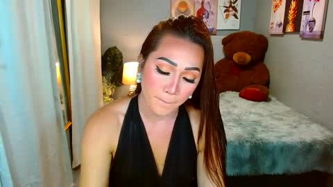 Snapshot of louie_sexy chatting on 12-10-24, 01:22 Cathy online show from 12-10-24, 01:22