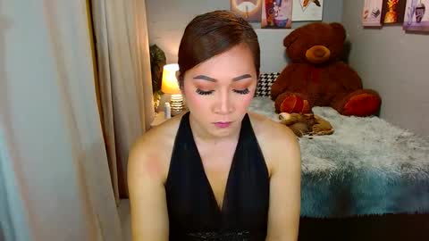 Snapshot of louie_sexy chatting on 12-23-24, 02:17 Cathy online show from 12-23-24, 02:17