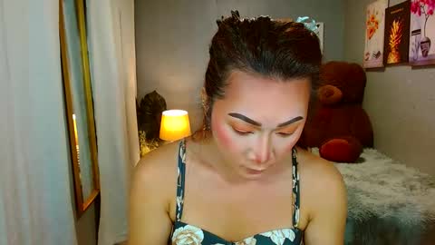 Snapshot of louie_sexy chatting on 01-16-25, 05:21 Cathy online show from 01-16-25, 05:21