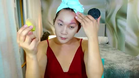 Snapshot of louie_sexy chatting on 02-25-25, 07:09 Cathy online show from 02-25-25, 07:09
