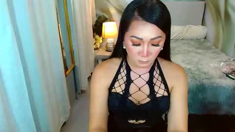 Snapshot of louie_sexy chatting on 03-12-25, 12:47 Cathy online show from 03-12-25, 12:47