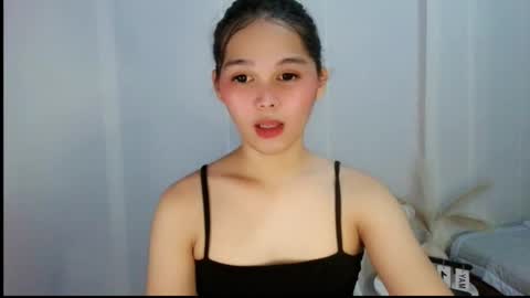 Snapshot of louilalicious chatting on 05-18-26, 05:57 louilalicious online show from 05-18-26, 05:57