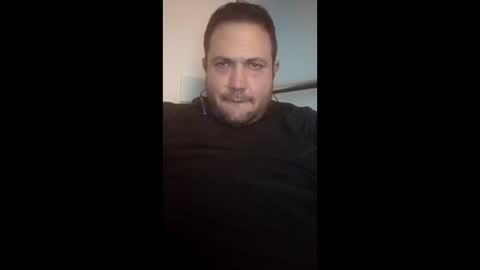 Snapshot of louinv chatting on 02-01-26, 09:46 louinv online show from 02-01-26, 09:46