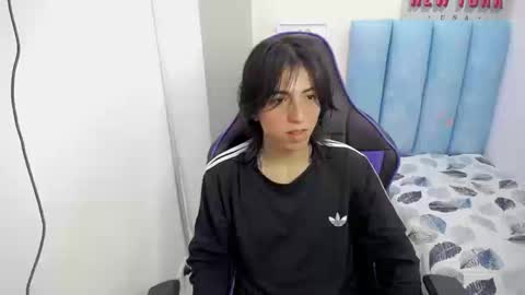 louis_baltazar online show from 09-23-25, 03:04