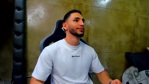 Louis online show from 03-07-25, 07:27