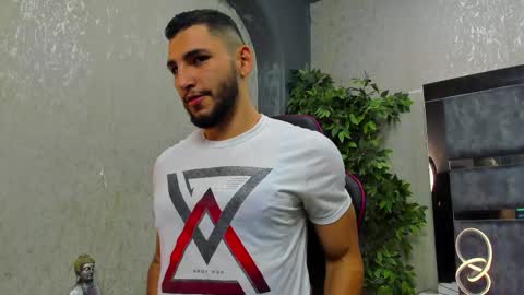 Louis online show from 10-15-25, 10:21