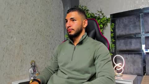 Louis online show from 10-17-25, 08:00