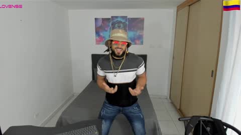 Snapshot of louis_marley_ chatting on 12-30-24, 10:01 louis_marley_ online show from 12-30-24, 10:01