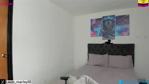 Snapshot of louis_marley_ chatting on 01-10-25, 08:15 louis_marley_ online show from 01-10-25, 08:15