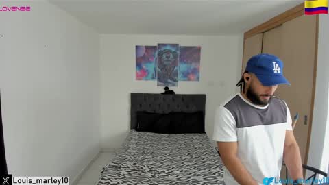 Snapshot of louis_marley_ chatting on 01-20-25, 04:55 louis_marley_ online show from 01-20-25, 04:55