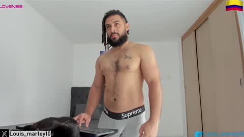 Snapshot of louis_marley_ chatting on 09-26-25, 03:05 louis_marley_ online show from 09-26-25, 03:05