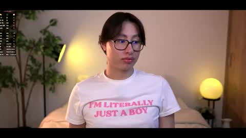 Snapshot of louis_zh chatting on 01-10-26, 02:46 Louis online show from 01-10-26, 02:46