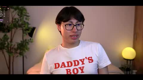 Snapshot of louis_zh chatting on 02-19-26, 11:56 Louis online show from 02-19-26, 11:56