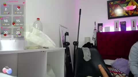  LouIse  online show from 09-09-25, 11:43