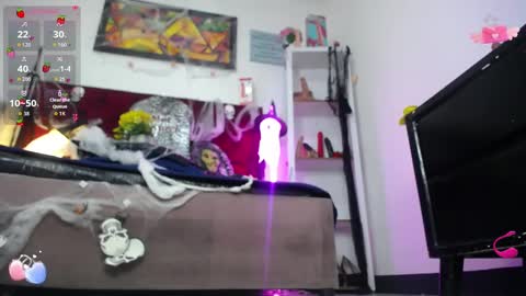  LouIse  online show from 10-23-25, 12:26