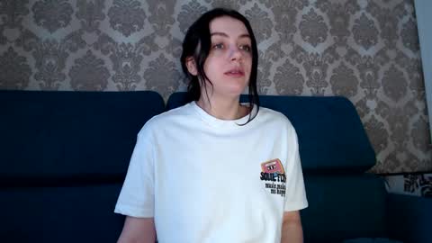 Louise online show from 02-26-25, 04:14
