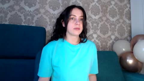 Louise online show from 03-03-25, 10:17