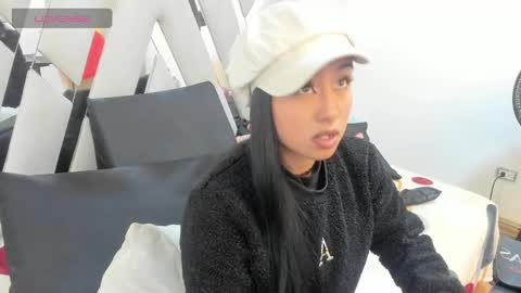 louise_taylorr online show from 01-23-25, 11:48