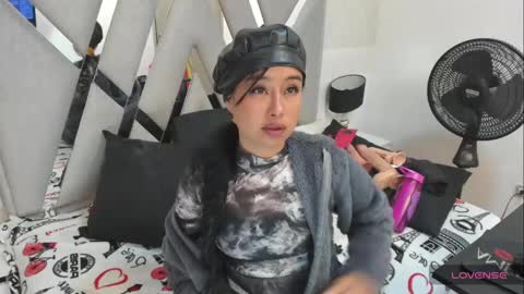 louise_taylorr online show from 02-03-25, 10:58