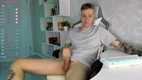 Louis  online show from 02-13-25, 02:09