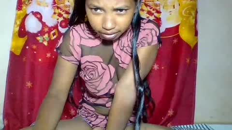 loulou449866 online show from 06-20-26, 03:09