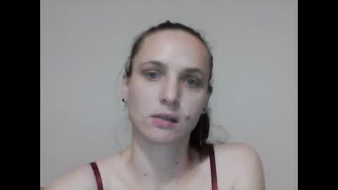 Snapshot of lourette23 chatting on 10-09-25, 06:22 lourette23 online show from 10-09-25, 06:22